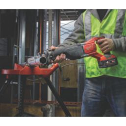 Milwaukee M18 BSX-402C 18V 2 x 4.0Ah Li-Ion RedLithium  Cordless Sawzall Reciprocating Saw