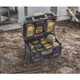 DEWALT DWST83470-GB 10.8/12/18/54V Li-Ion XR Dual-Port ToughSystem 2.0 Charger Box + 0.5A 2-Outlet Type A USB Charger