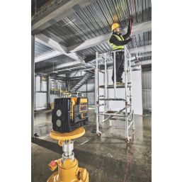 DEWALT DCE0811D1R-GB 12V 1 x 2.0Ah Li-Ion XR Red Self-Levelling Multi-Line Laser Level