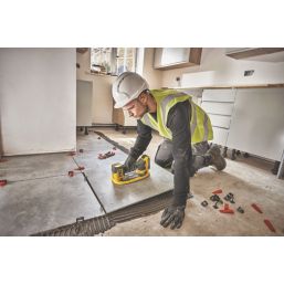 DEWALT DCE590N-XJ 18V Li-Ion XR Cordless Single Cup Suction Lifter - Bare