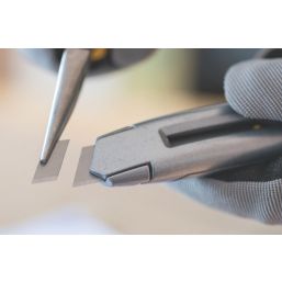 Stanley 0-10-018 Interlocking Retractable 18mm Snap-Off Utility Knife