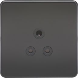 Knightsbridge  5A 1-Gang Unswitched Socket Matt Black with Black Inserts