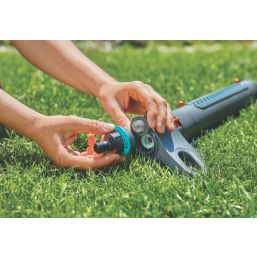 Gardena AquaZoom Oscillating Sprinkler 350m²