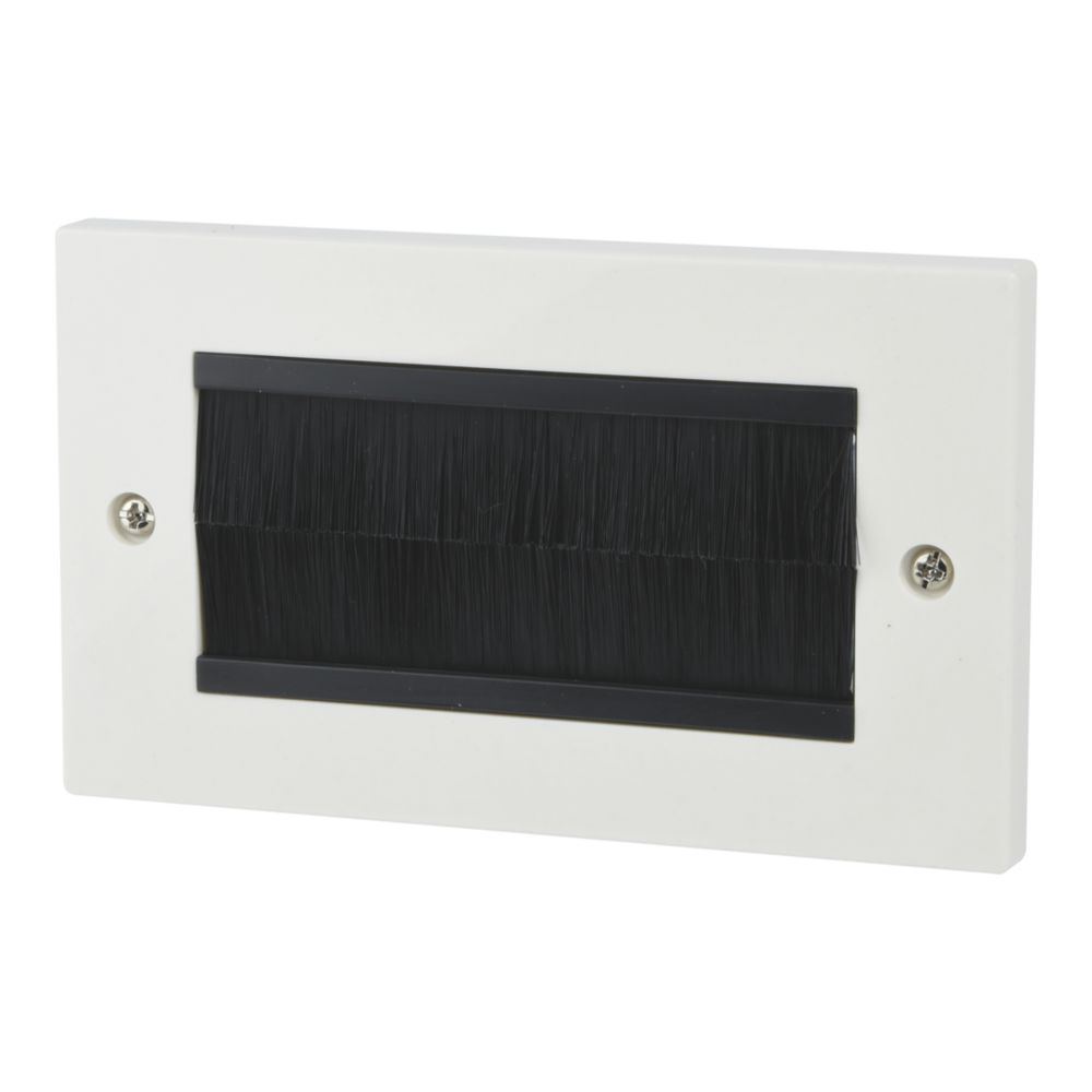 Labgear 4-Module Modular Brush Faceplate White - Screwfix
