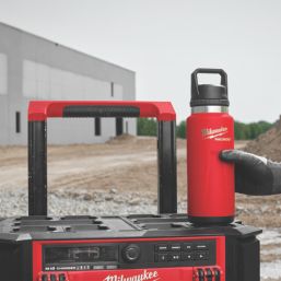 Milwaukee Packout Bottle with Chug Lid 1065ml Red