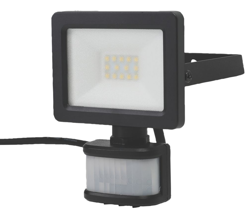 Bot Lighting Yuma 10W solar Led sensor Floodlight 1100lm