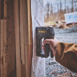 DEWALT  14mm 2-in-1 Tacker