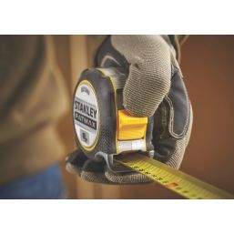Stanley FatMax Xtreme  8m Tape Measure