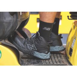 New Balance Cremorne Mid Size 8  Black / Grey Water-Resistant  Safety Boots