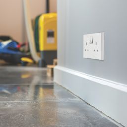 British General 900 Series 13A 2-Gang DP Switched Plug Socket White