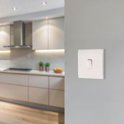 British General 800 Series 10AX 1-Gang Intermediate Switch White