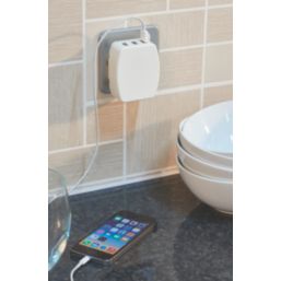 Masterplug 3-Outlet Type A Plug-In USB Charging Plug Adaptor 3.4A