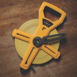 Komelon Unigrip Fibreglass 100m Tape Measure