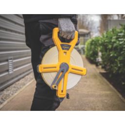 Komelon Unigrip Fibreglass 100m Tape Measure