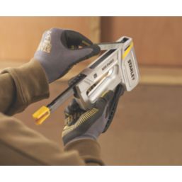 Stanley STHT70150-0 15mm Heavy Duty Staple Gun