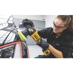 DEWALT DCM848P2-GB 125mm 18V 2 x 5.0Ah Li-Ion XR Brushless Cordless Dual Action Polisher