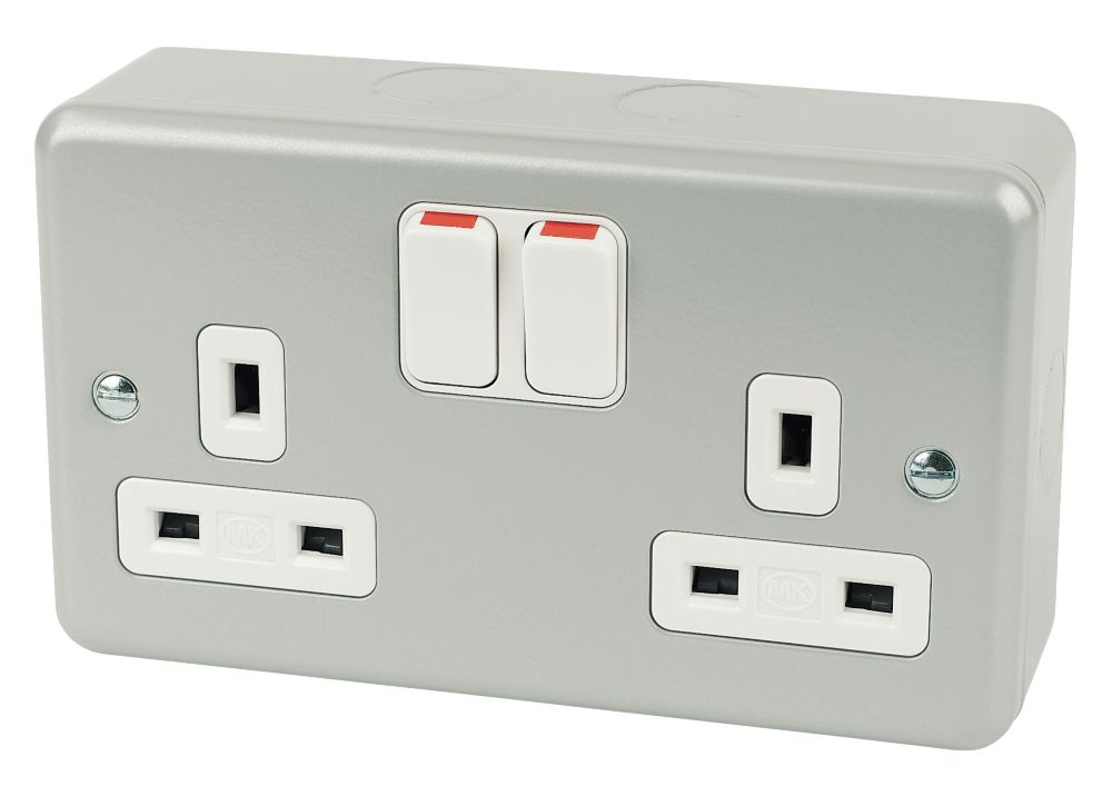 MK Metalclad Plus 13A 2-Gang DP Switched Metal Clad Plug Socket with ...