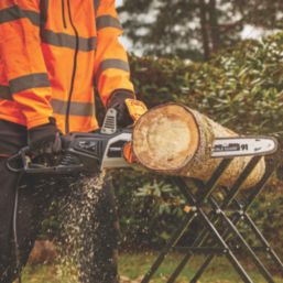 Titan TTCS2400 2400W 220-240V Electric  45cm Chainsaw