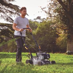 Titan TTLMP300SP40 41cm 125cc Self-Propelled Rotary Petrol Lawn Mower