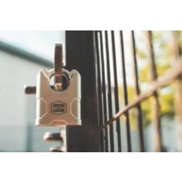 Smith & Locke  Steel  Water-Resistant Closed Shackle  Padlock 70mm