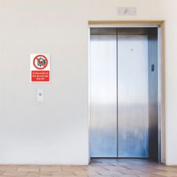 Essentials  Non Photoluminescent "Fire Do Not Use Lift" Sign 200mm x 300mm
