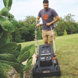 Worx  240V 2 x 4.0Ah Li-Ion PowerShare Pro Brushless Cordless 41cm Lawn Mower