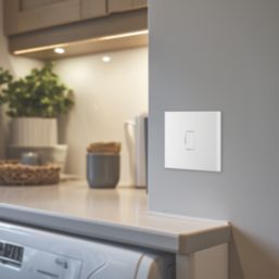 British General 900 Series 13A Unswitched Fused Spur & Flex Outlet  White