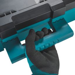 Makita Maktrak Medium Tool Box 22.11"