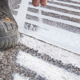 Fortress Trade 750ml White Matt Line Marking Spray Paint