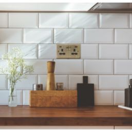 Knightsbridge  13A 2-Gang DP Switched Socket + 2.25A 45W 2-Outlet Type A & C USB Charger Antique Brass with Black Inserts