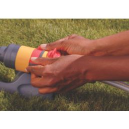 Hozelock AquaSave Pro 220 M Oscillating Garden Sprinkler 220m²