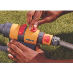 Hozelock AquaSave Pro 220 M Oscillating Garden Sprinkler 220m²