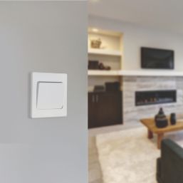 British General Evolve 20A 16AX 1-Gang 2-Way Wide Rocker Light Switch  Pearlescent White with White Inserts