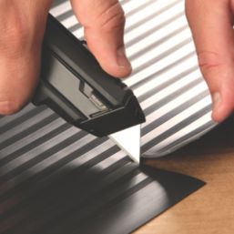 Toughbuilt TB-H4S2-03 Retractable Utility Knife