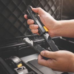 Toughbuilt TB-H4S2-03 Retractable Utility Knife