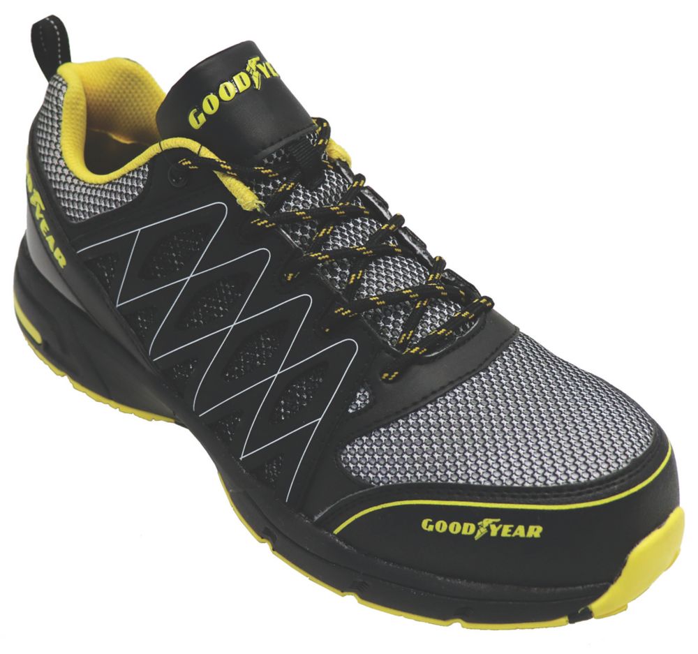 Composite toe store cap safety trainers