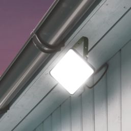 Brackenheath iSpot Frameless II Indoor & Outdoor LED Floodlight Black 50W 5500lm