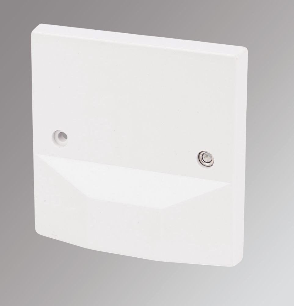 LAP 45A Unswitched Cooker Outlet Plate White Screwfix
