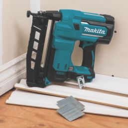 Makita nail gun online 18v