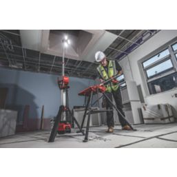 Milwaukee M18 HOSALC-552B 2.2m 18V 2 x 5.5Ah Li-Ion RedLithium High Output Cordless Trueview Stand Area Light