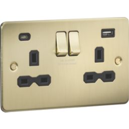 Knightsbridge  13A 2-Gang SP Switched Socket + 4.0A 20W 2-Outlet Type A & C USB Charger Brushed Brass with Black Inserts