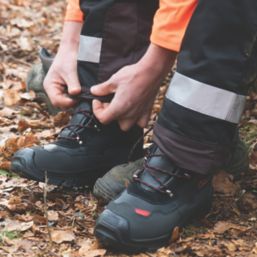 Size 1 safety store boots