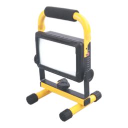 Essentials ARW1033-N  Rechargeable LED Work Light 1900lm