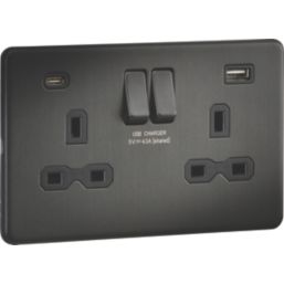 Knightsbridge  13A 2-Gang SP Switched Socket + 4.0A 20W 2-Outlet Type A & C USB Charger Smoked Bronze with Black Inserts