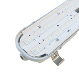Brackenheath  Single 4ft Maintained Emergency LED Batten Light Non-Corrosive 55W 6600lm