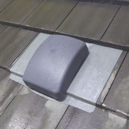 Manthorpe Cowled Universal Roof Vent Grey