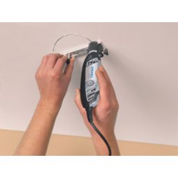 Dremel 678 Line & Circle Cutter Attachment