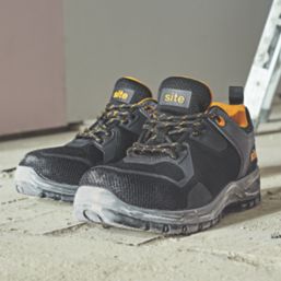 Screwfix steel toe cap store trainers