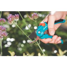 Gardena Bypass B/S Garden Secateurs 9.68" (246mm)