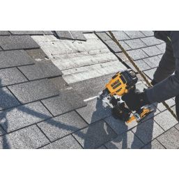 DEWALT Hot Dip Galvanised Roofing Coil Nails 3.1mm x 45mm 1200 Pack